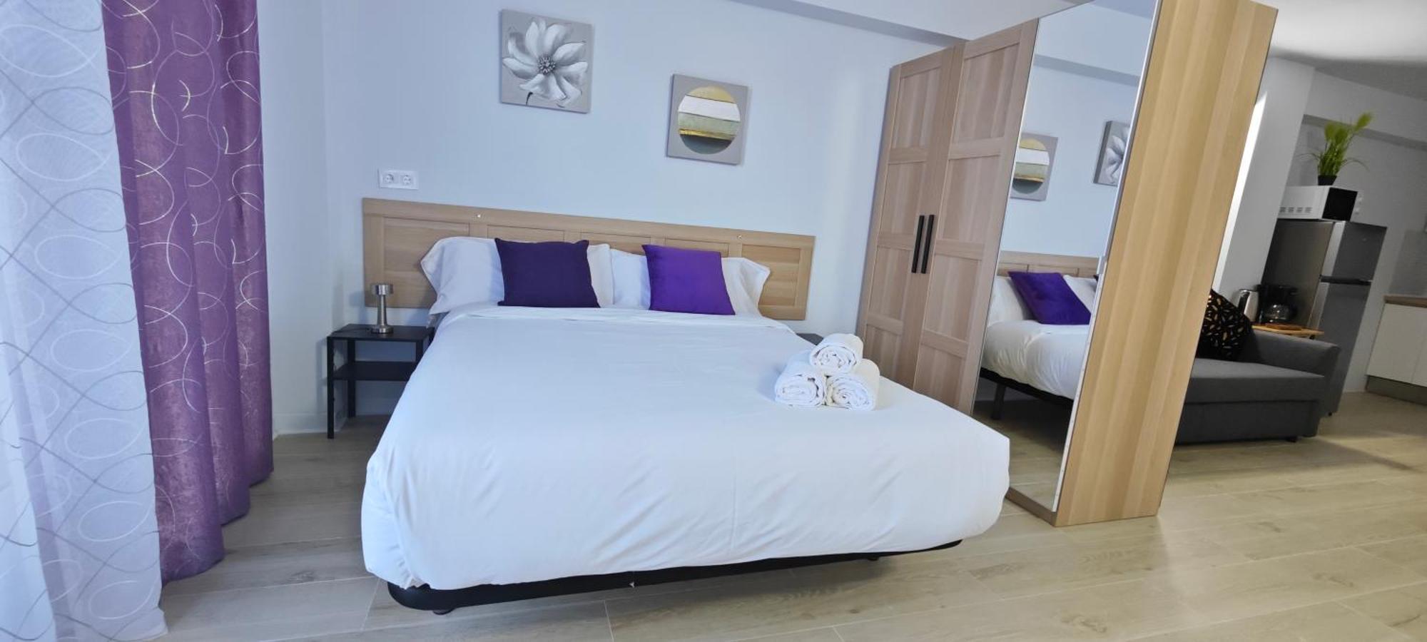 Ynfinity Aparthotel Valencia Bagian luar foto