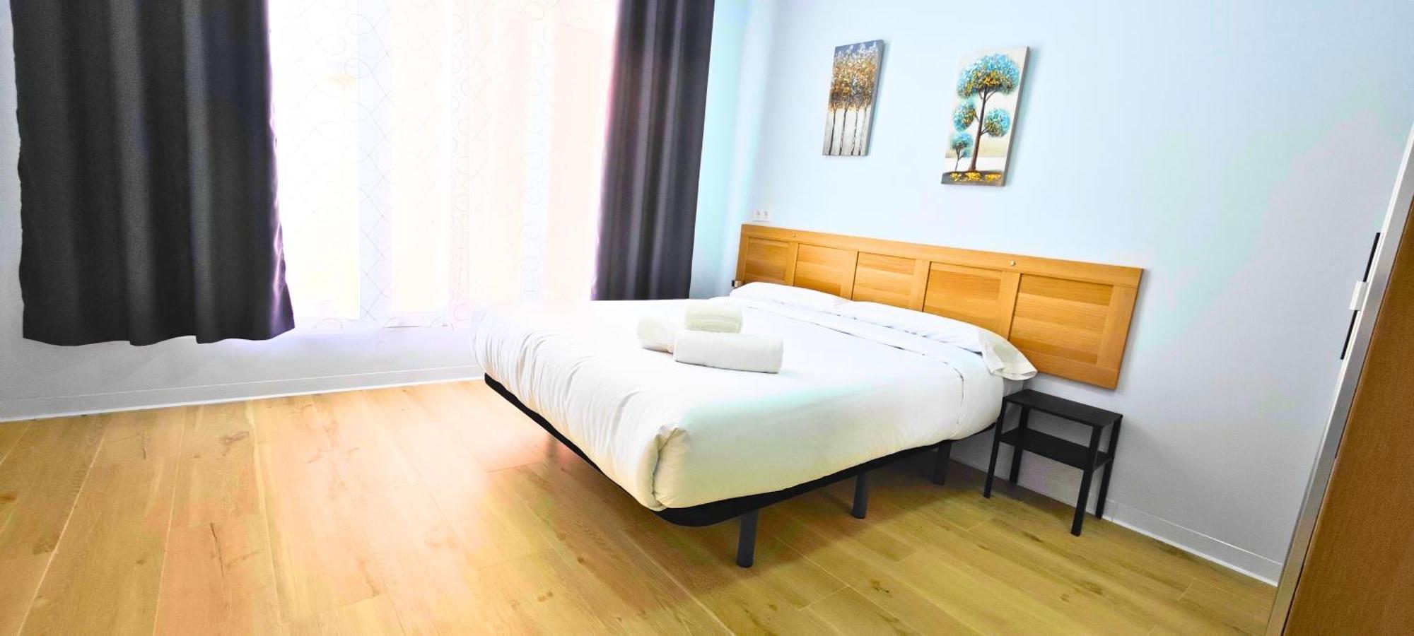 Ynfinity Aparthotel Valencia Bagian luar foto