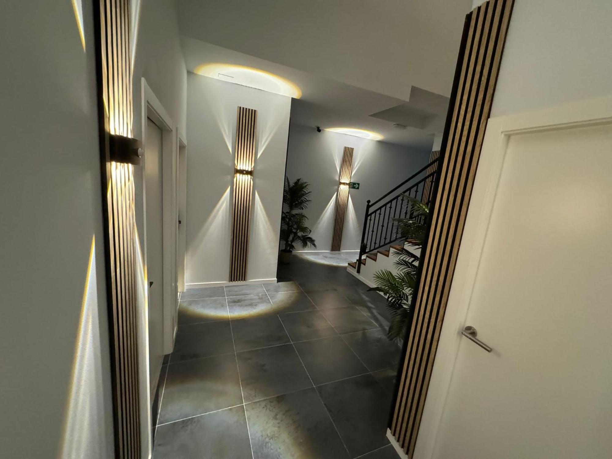 Ynfinity Aparthotel Valencia Bagian luar foto